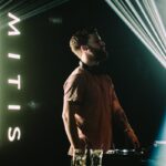 men's brown button-up t-shirt